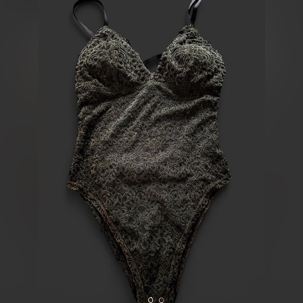 Gilly Hicks- Black Lace Bodysuit - Picture 5 of 7